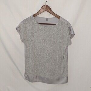 EUC - Uniqlo Cotton/ Silky Cap Sleeve Blouse - XS